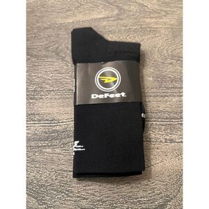 DeFeet Aireator 6” D-Logo Black Running Socks Medium NWT Made in USA